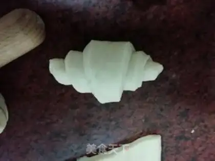 Make Cow croissants step 6