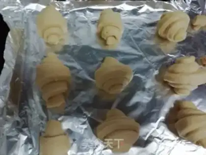 Make Cow croissants step 7