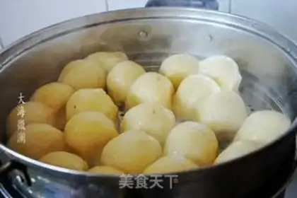 Make Fried bean buns step 0