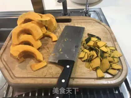 Make Pumpkin fish salt pie step 10