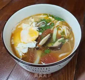 Make Tomato mushroom egg noodles step 9