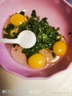 Make Fried eggs step 2