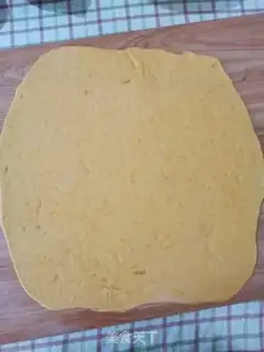 Make Pumpkin rolls step 5