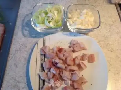Make Catalan seafood pan step 1