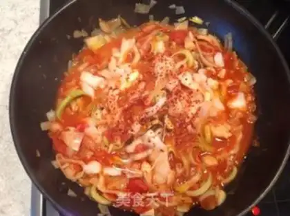 Make Catalan seafood pan step 6