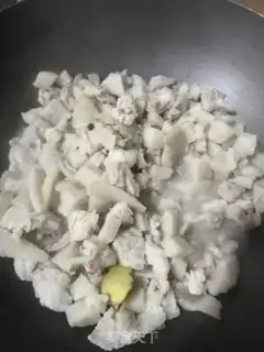 Make Pig oil step 0