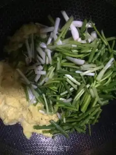Make Onion fried eggs step 3