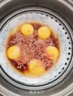 Make Ham eggs step 3