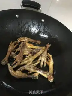 Make Spicy claws step 1
