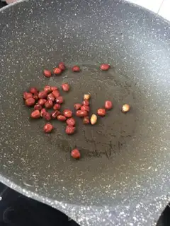 Make Peanut gravy step 5