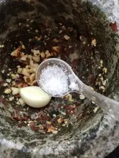 Make Peanut gravy step 10
