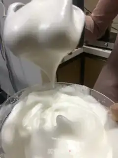 Make A simple six-inch cheesecake step 6