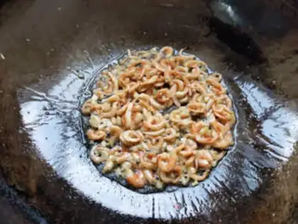 Make The crayfish step 4