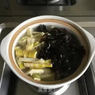 Make Springwood oars and ribs soup step 7