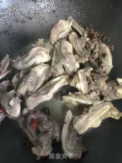 Make Spicy, spicy hogbones step 1