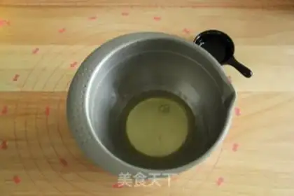 Make Mini yogurt hot twirl cake step 5