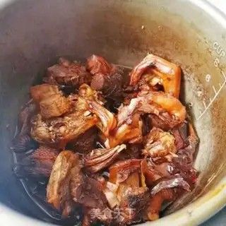 Make The red duck step 8