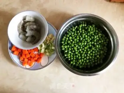 Make Peas and shrimp step 0