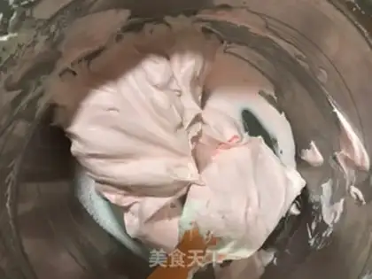 Make Strawberry cream cake step 25