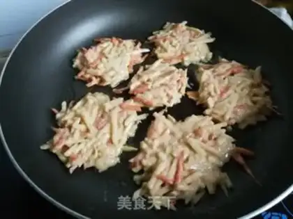 Make Apple carrot duck eggcake step 5