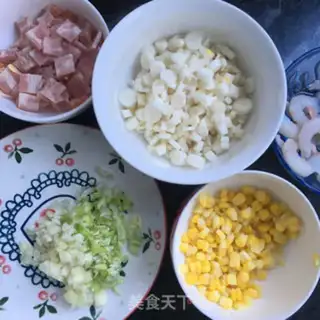 Make Bacon shrimp cream pasta step 5