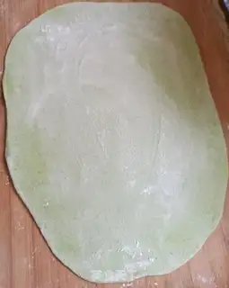 Make Handy spinach to the surface step 5