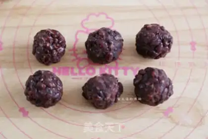 Make Japanese pumpkin bean buns step 8