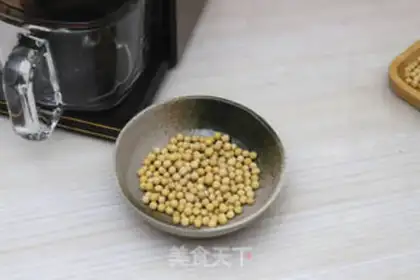Make Japanese soy sauce pan step 0