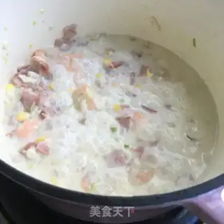 Make Bacon shrimp cream pasta step 11