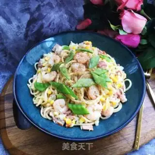 Make Bacon shrimp cream pasta step 14