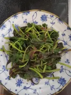 Make A fan of red cuisine step 5