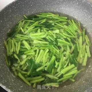 Make Homemade spinach step 6