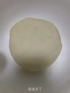 Make Bean tofu fan buns step 1