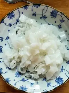 Make Garlic sauce with Chenmura powder step 1