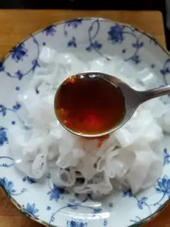 Make Garlic sauce with Chenmura powder step 3