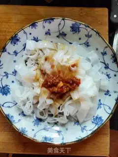 Make Garlic sauce with Chenmura powder step 5