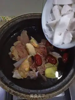 Make Coconut chicken step 1