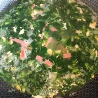 Make Soup of ham and eggs step 3