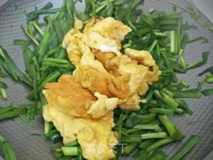 Make Scrambled eggs step 7