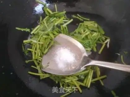 Make Steaked eggs step 7