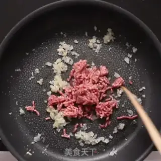 Make Spicy sauce toast step 5