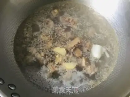 Make Mountain medicine carrot chicken soup step 1