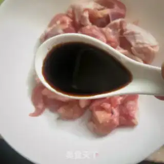 Make Potato mushroom chicken step 3