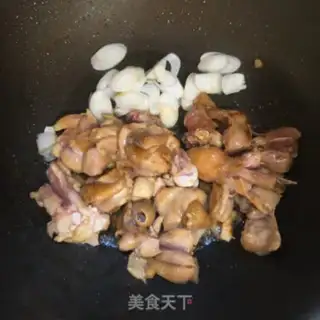 Make Potato mushroom chicken step 7