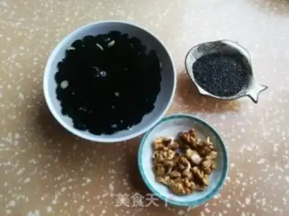 Make Black Bean, black Sesame Peach Maple step 0