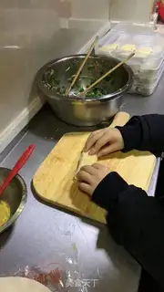 Make Spring rolls step 5