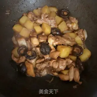 Make Potato mushroom chicken step 11