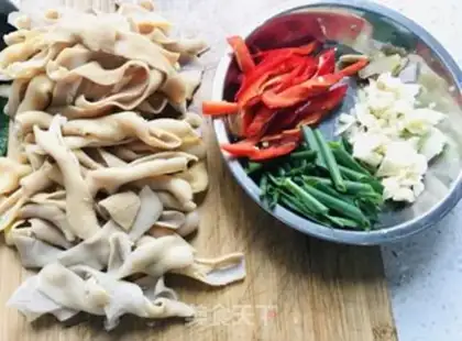 Make Flaming goose intestines step 1