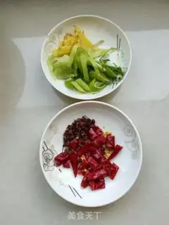Make Spicy shrimp step 1