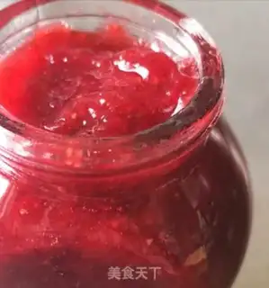 Make Homemade strawberry sauce step 7